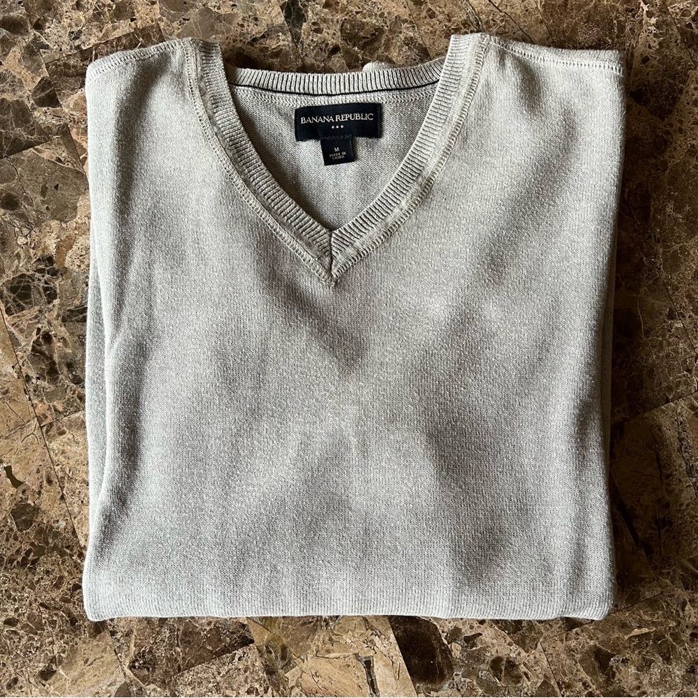 Banana Republic Men’s Knit Sweater